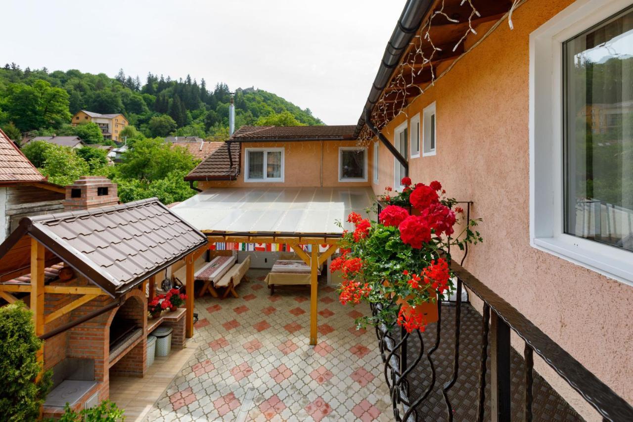 Casa Dacica Hotel Rîşnov Ngoại thất bức ảnh