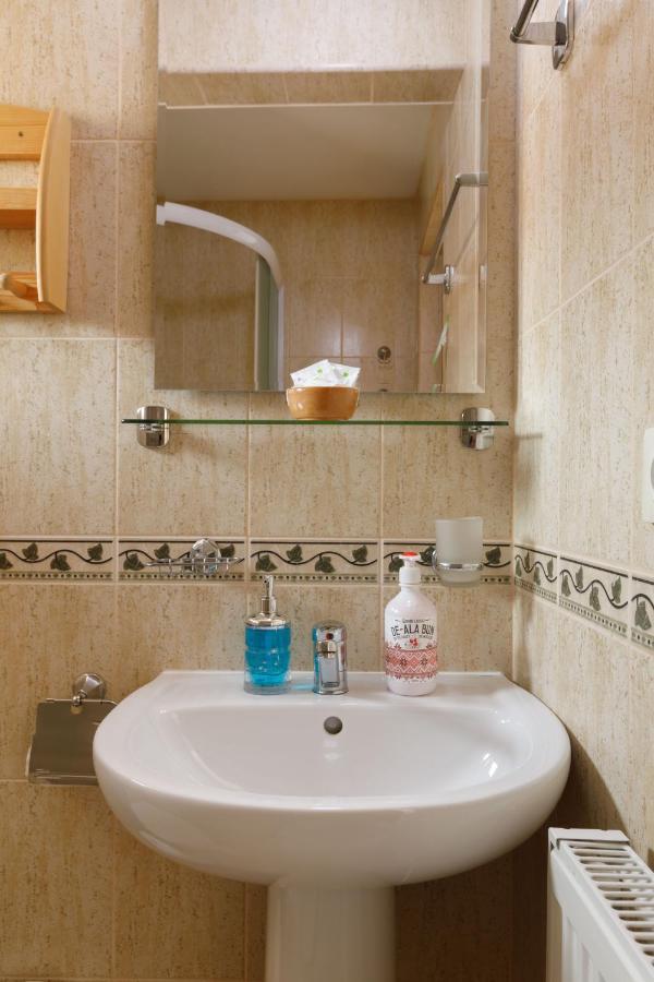 Casa Dacica Hotel Rîşnov Ngoại thất bức ảnh