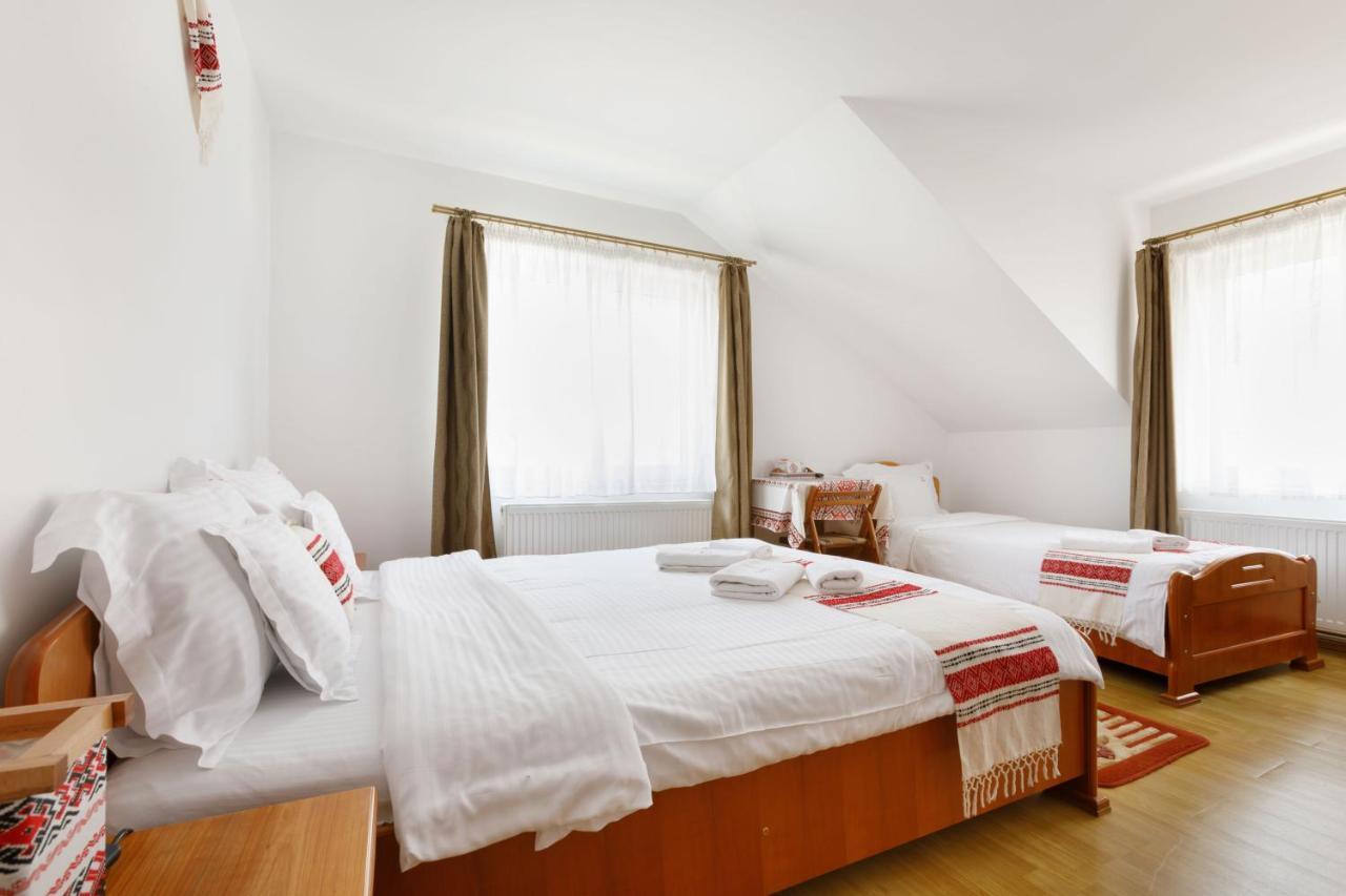 Casa Dacica Hotel Rîşnov Ngoại thất bức ảnh